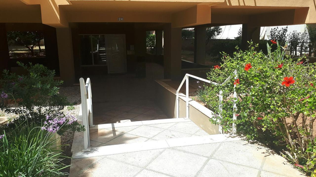 Alianthos Beach Apartment Vari  Exterior photo